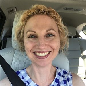 Meet your Posher, Sara